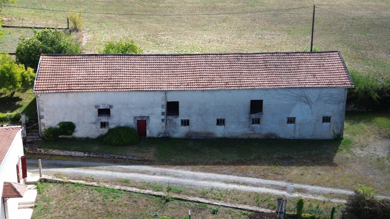 Equestrian property  Dordogne