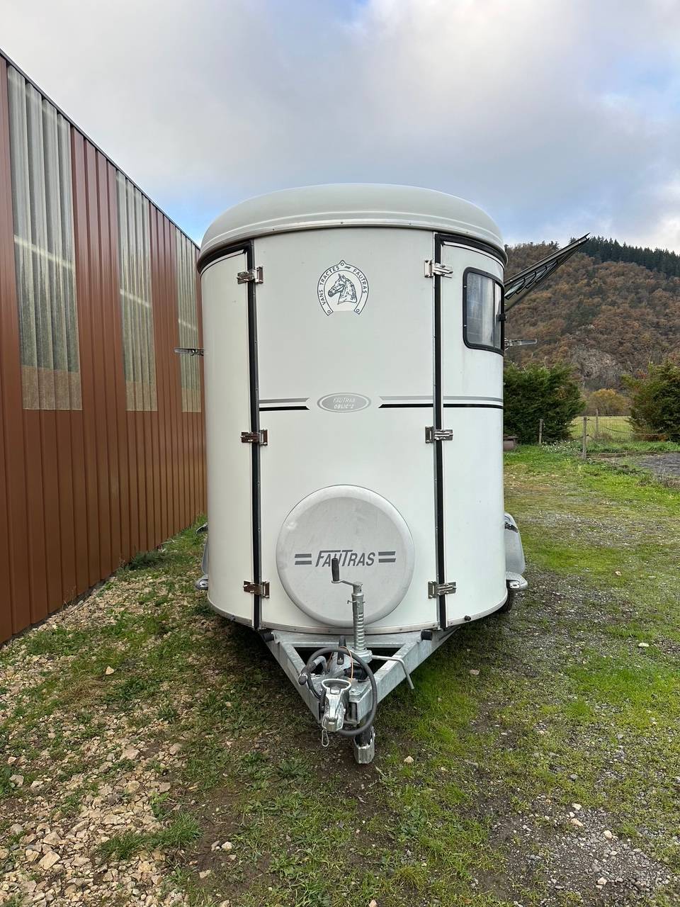 Horse trailer Fautras OBLIC 2+ 2 Stalls 2019 Used