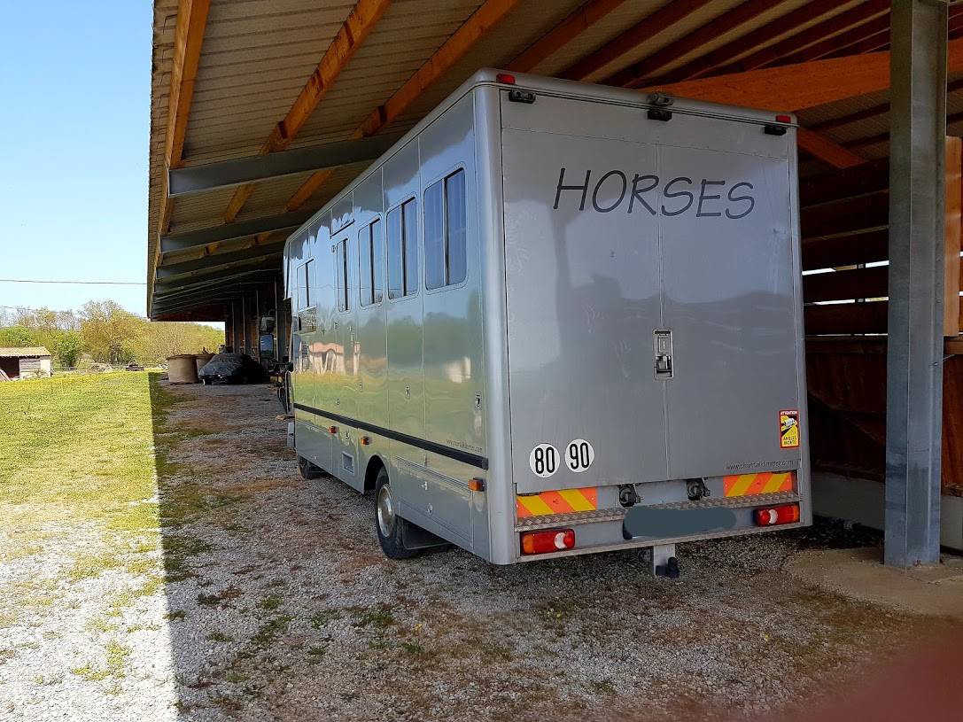 Horsebox NON-HGV Renault middlum 2006 Used