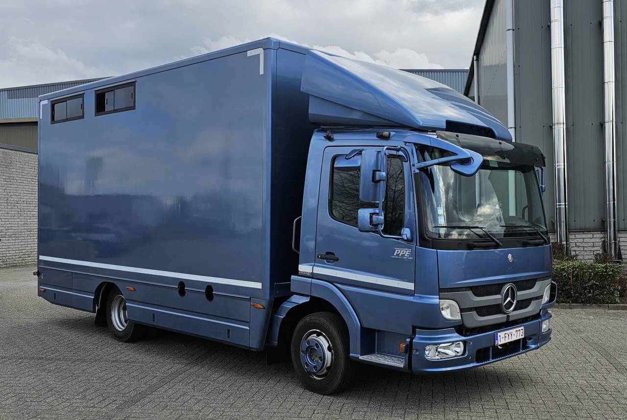 Horsebox NON-HGV Mercedes ATEGO 2013 Used