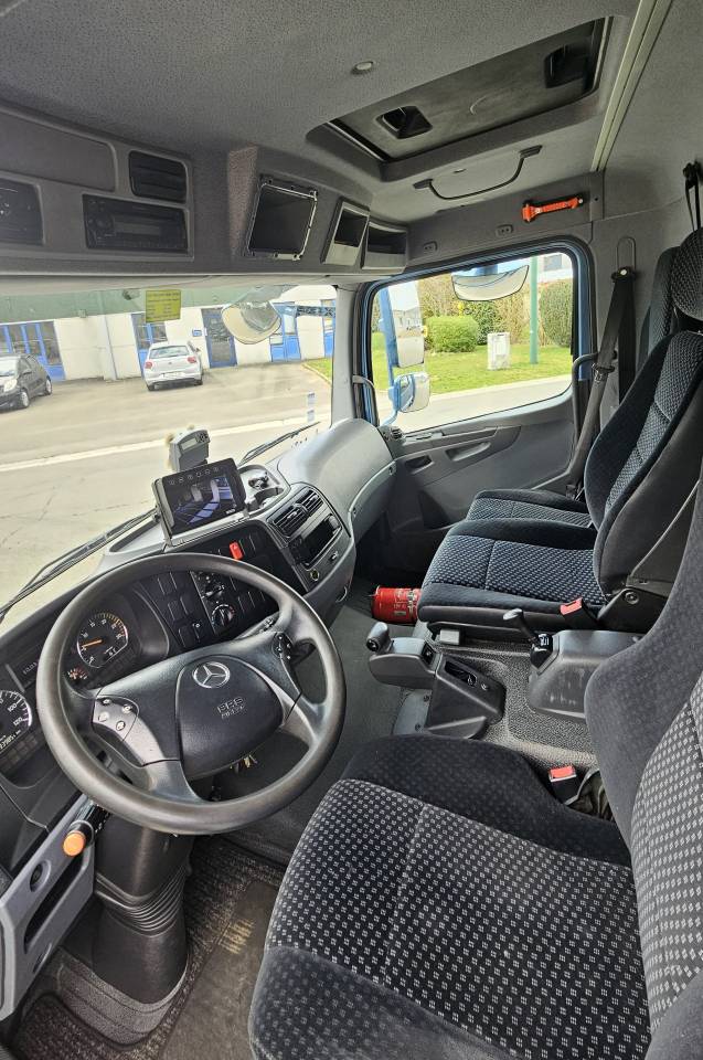 Horsebox NON-HGV Mercedes ATEGO 2013 Used