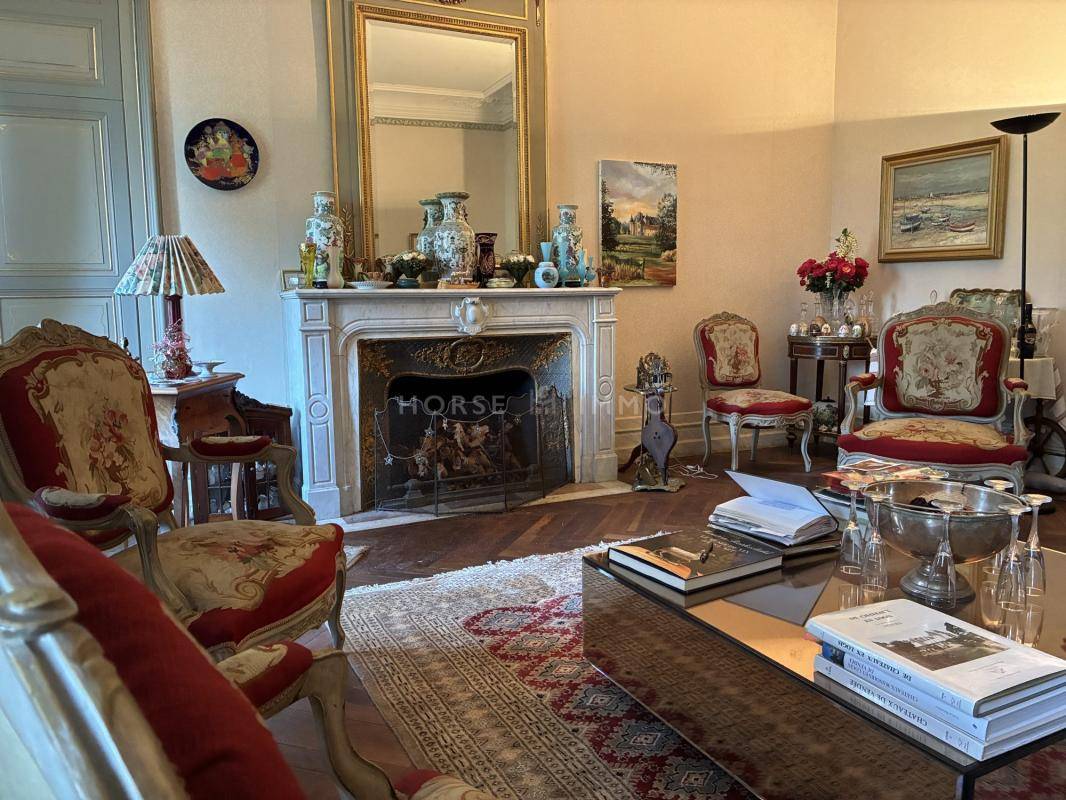 Luxurious equestrian property  Vend&eacute;e