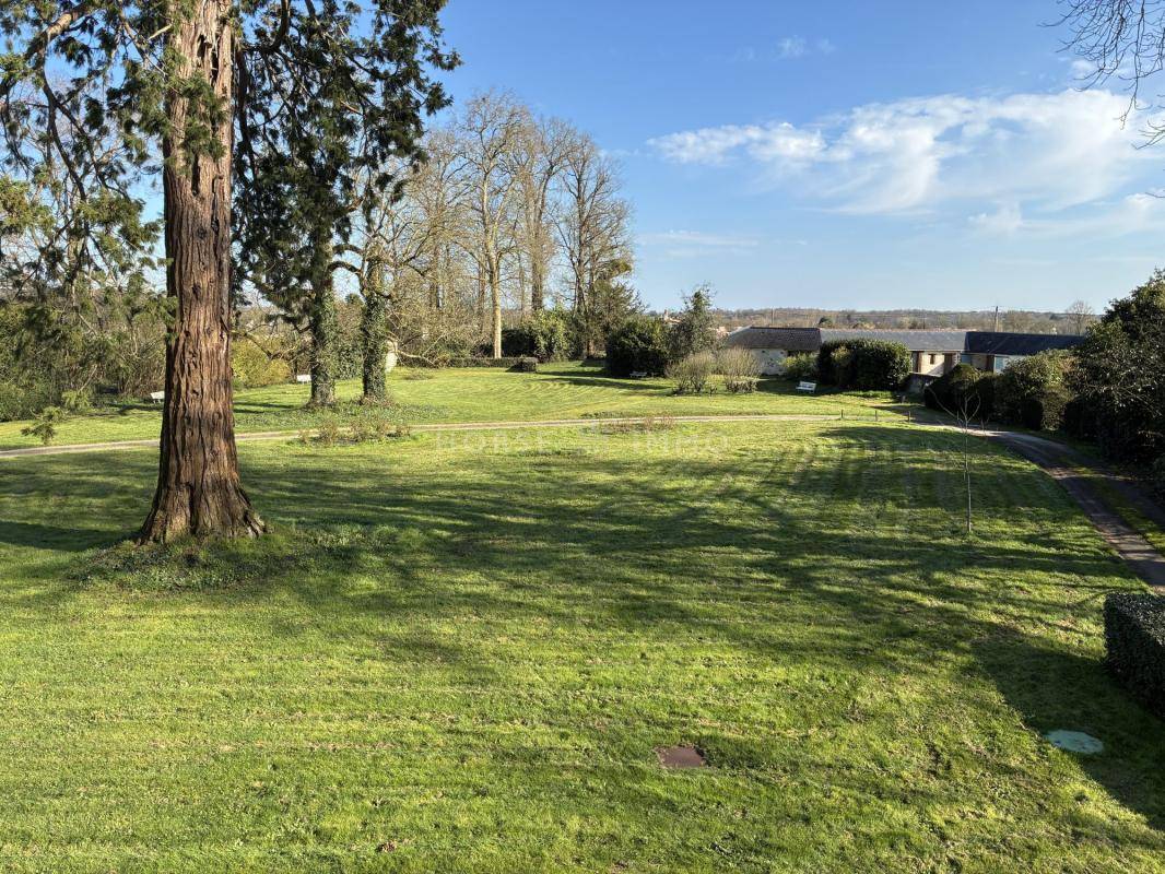Luxurious equestrian property  Vend&eacute;e