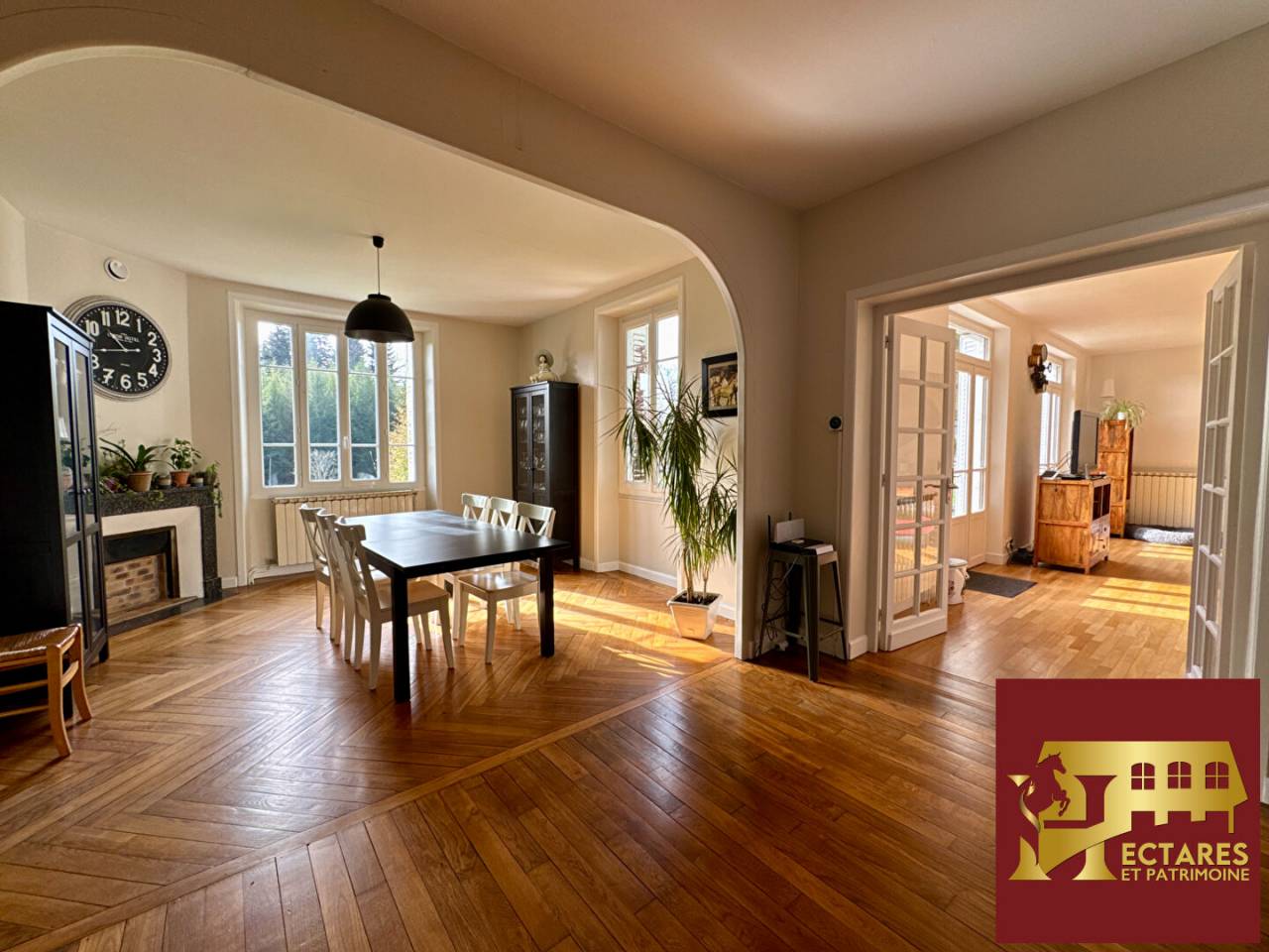 Equestrian property  Corr&egrave;ze