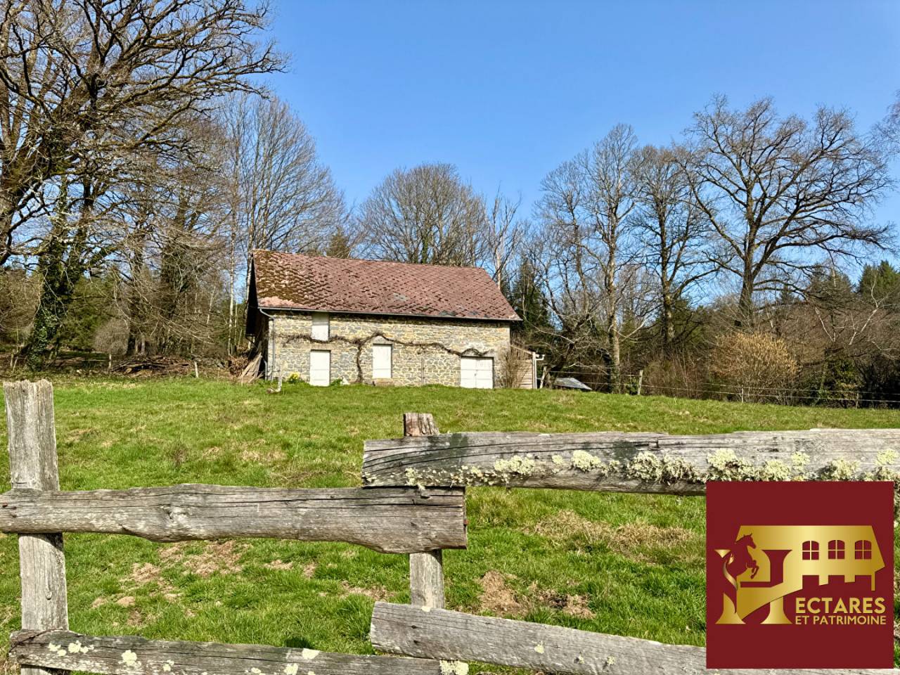 Equestrian property  Corr&egrave;ze