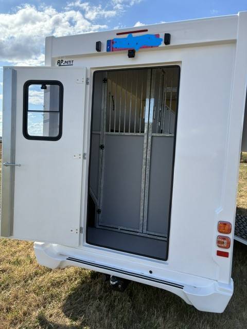 Horsebox HGV Renault MASTER 2021 New