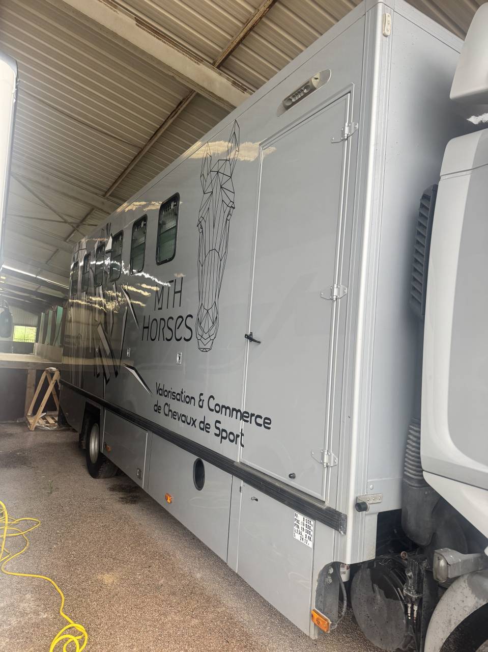 Horsebox NON-HGV Theault  2009 Used