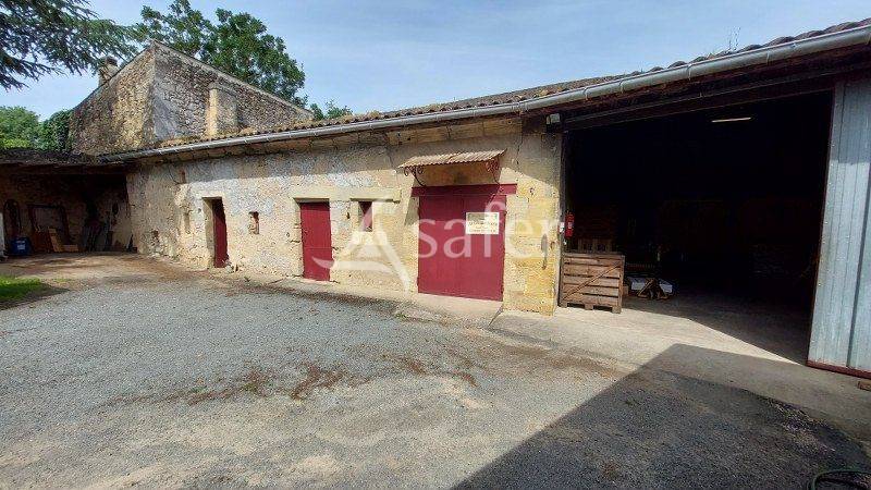 Other country property  Gironde