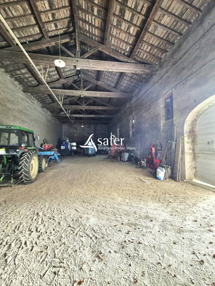 Other country property  Rh&ocirc;ne