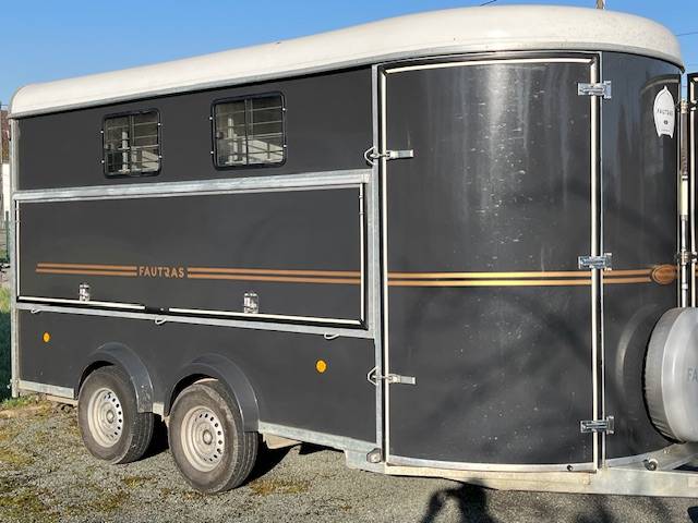 Horse trailer Fautras VICTORIUS 3 3 Stalls 2021 Used