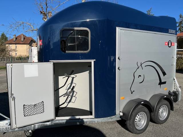 Horse trailer Cheval Liberte Origins  2 Stalls 2026 New