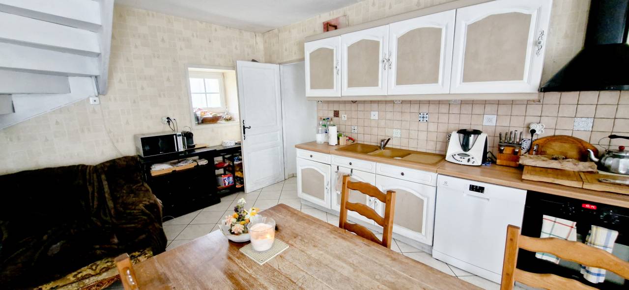 Equestrian property  Orne