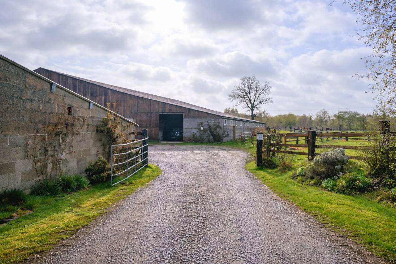 Equestrian property  Orne