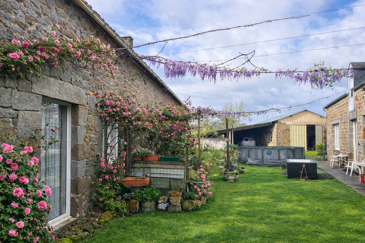 Equestrian property  Orne