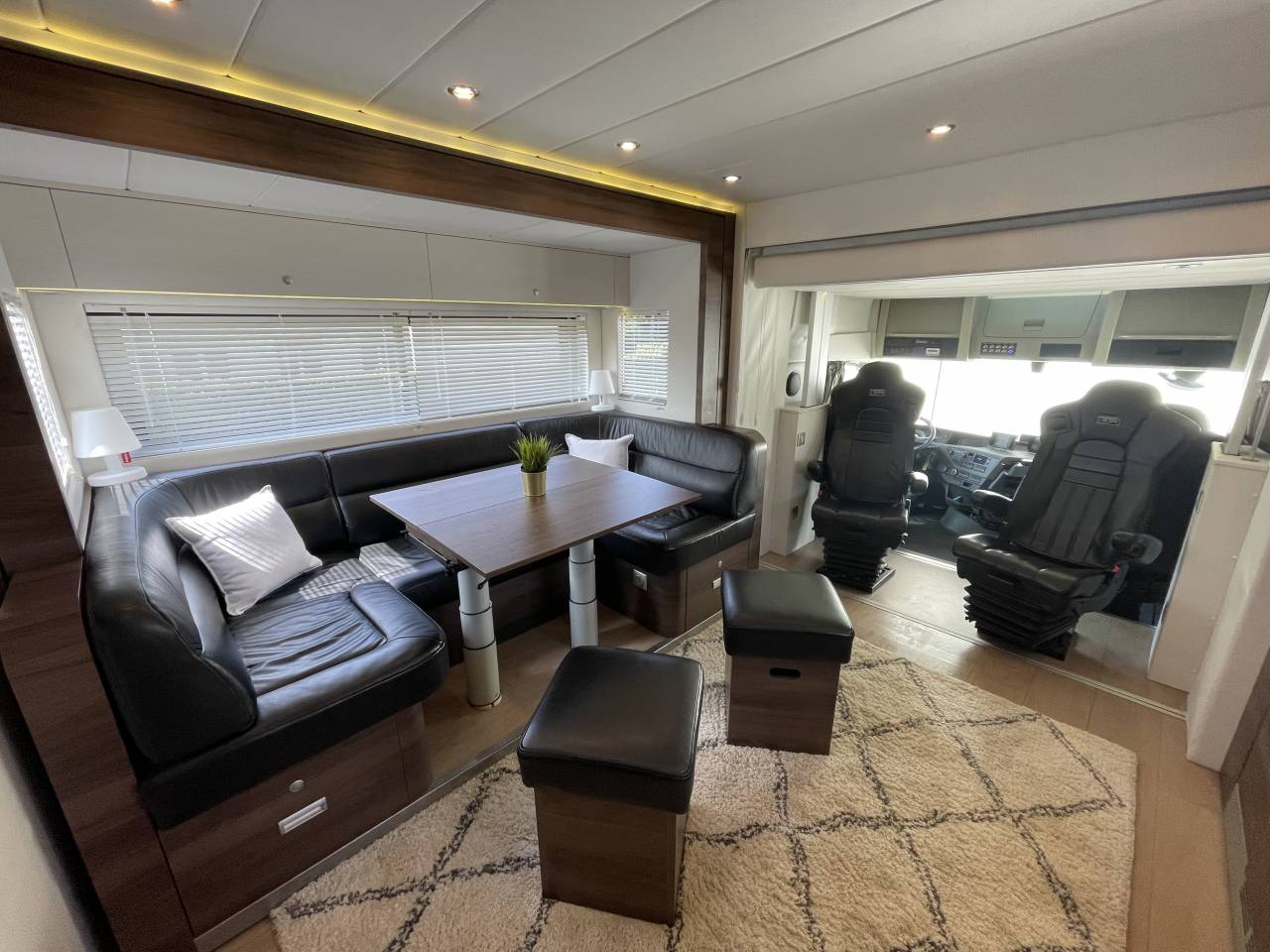 Horsebox NON-HGV STX FH540 2017 Used