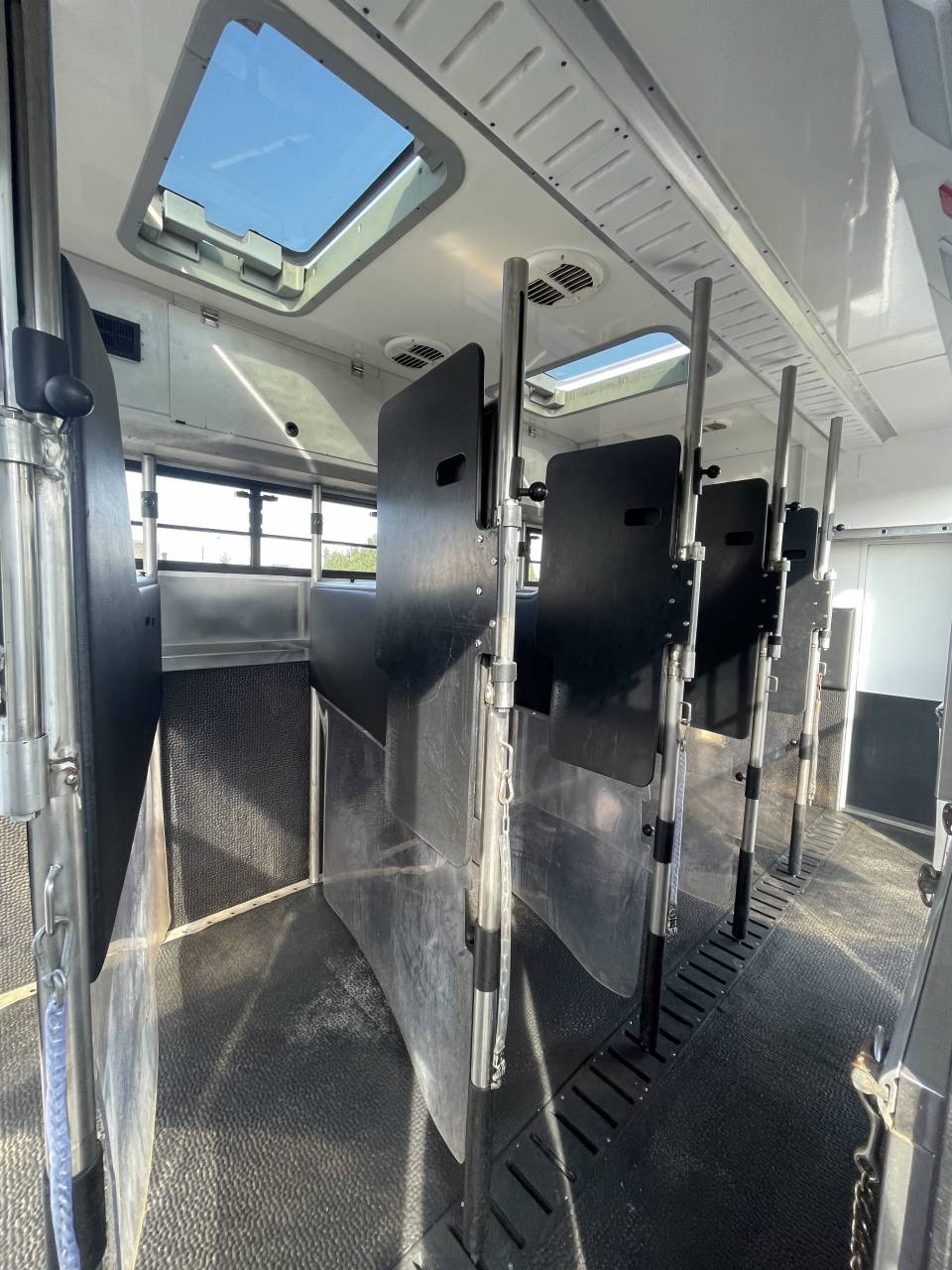 Horsebox NON-HGV STX FH540 2017 Used