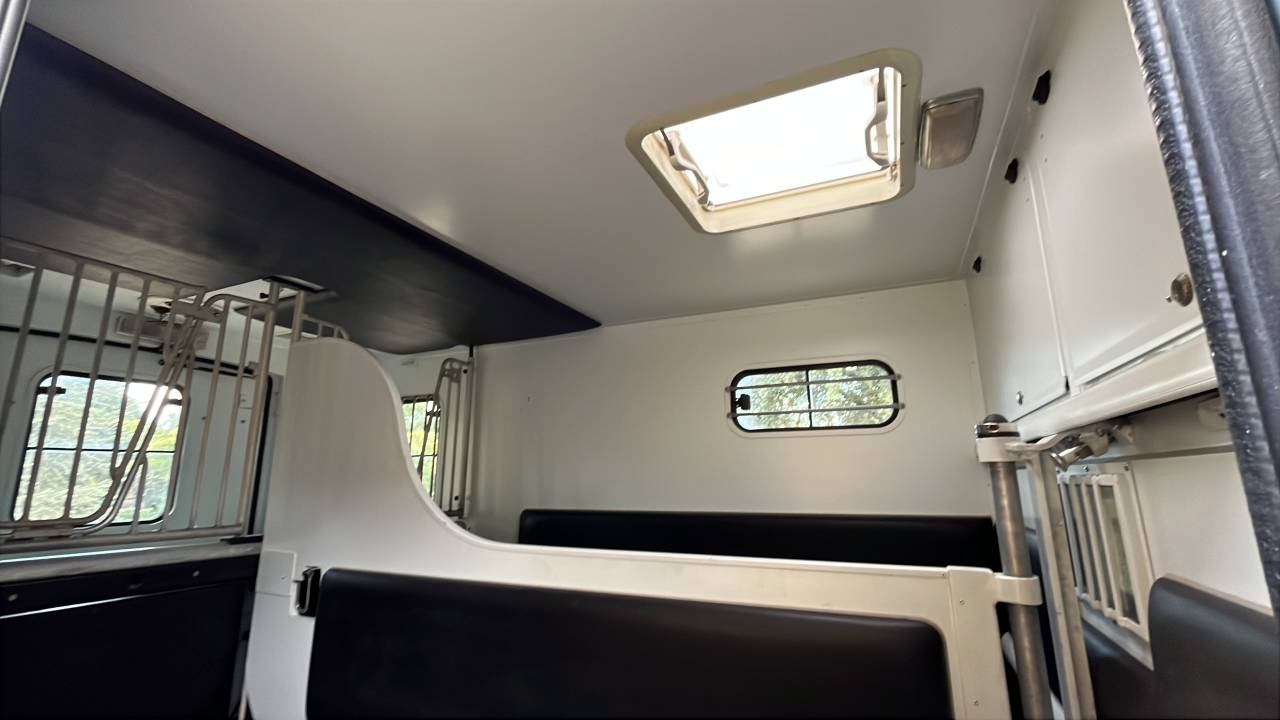 Horsebox HGV Renault Master 2007 Used