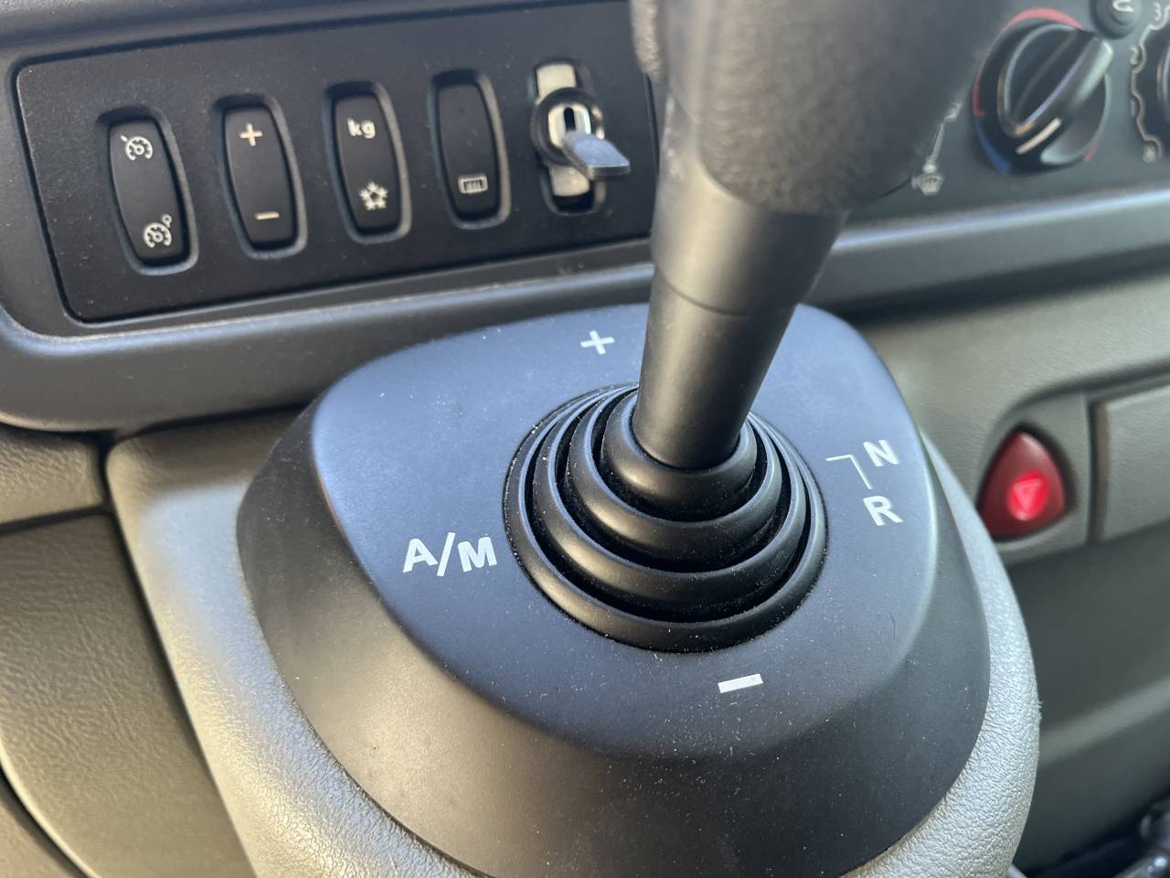 Horsebox HGV Renault Master 2007 Used