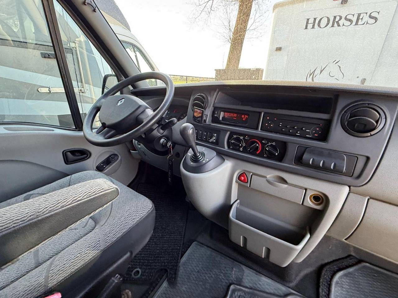 Horsebox HGV Renault Master 2007 Used