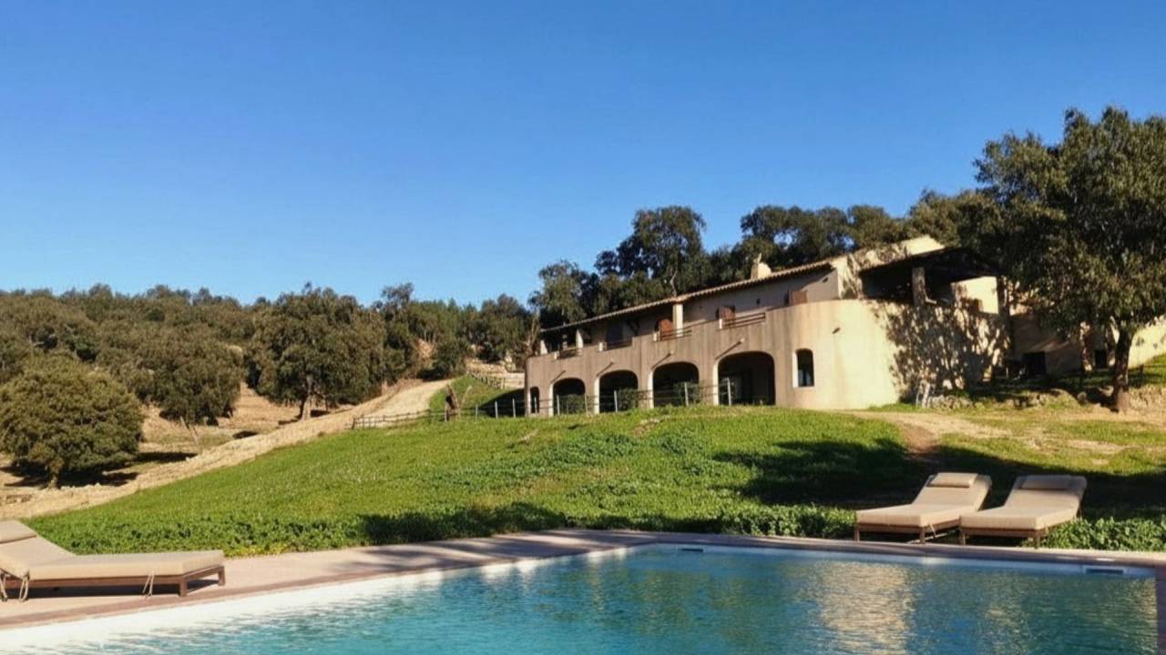 Luxurious equestrian property  Var