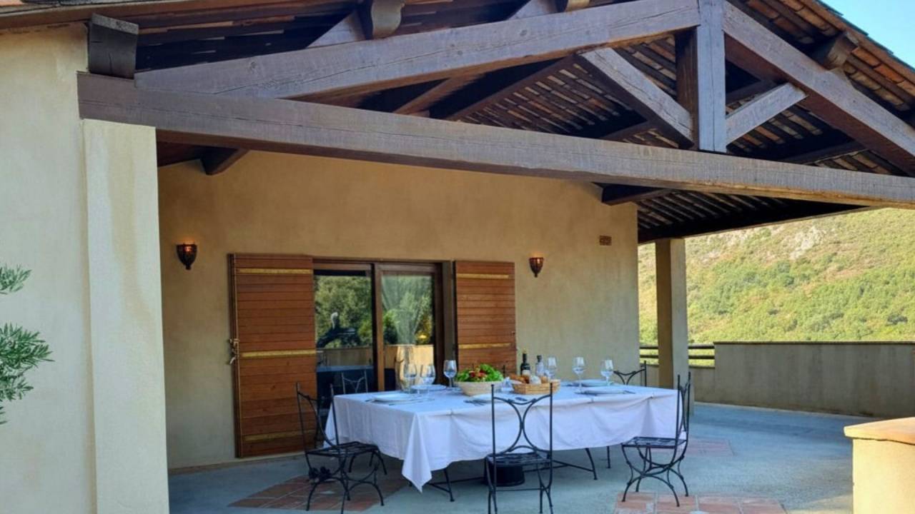 Luxurious equestrian property  Var