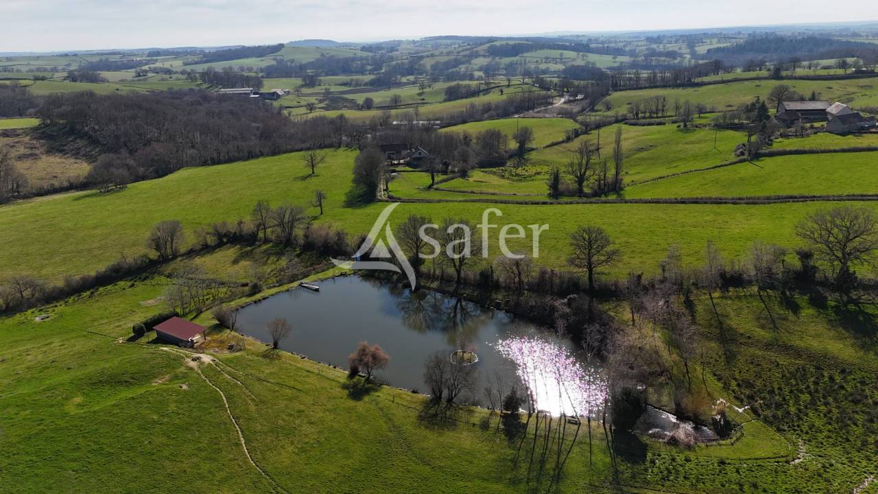 Other country property  Sa&ocirc;ne-et-Loire