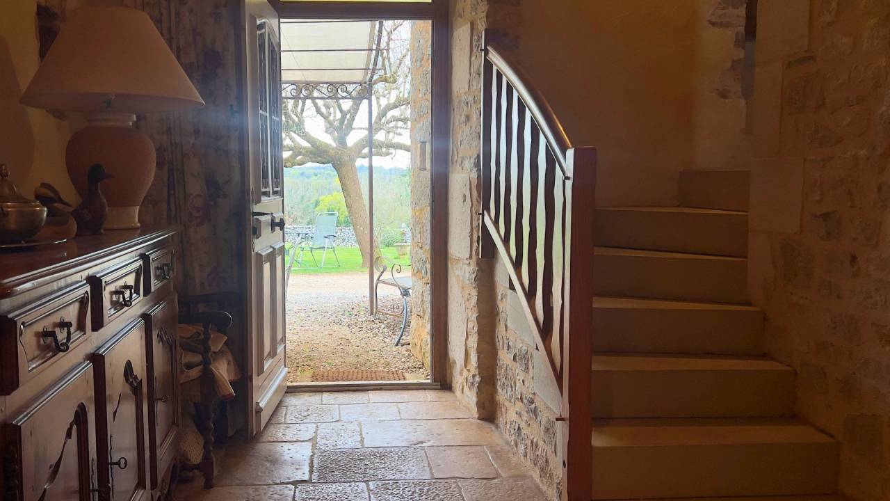 Luxurious equestrian property  Lot