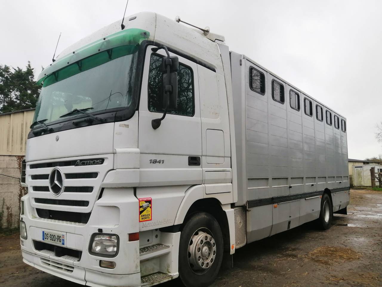 Horsebox NON-HGV Mercedes Actros  2005 Used