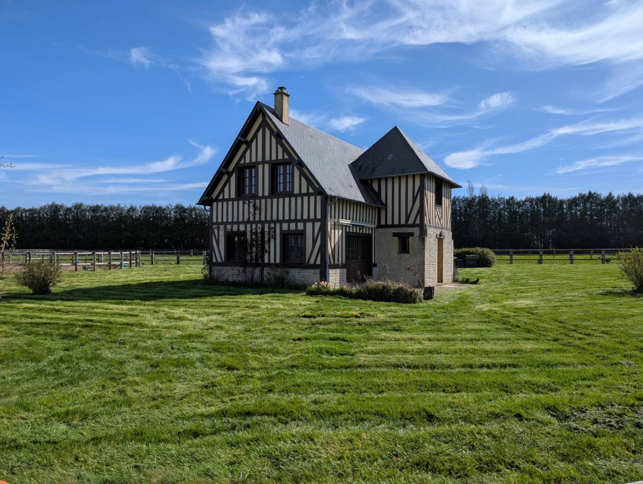 Equestrian property  Calvados