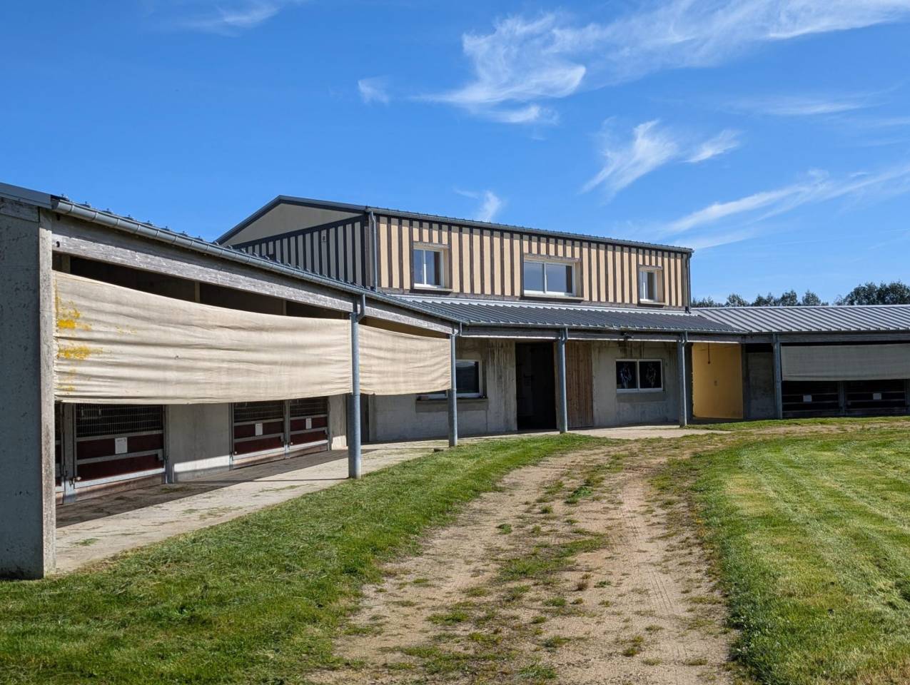 Equestrian property  Calvados