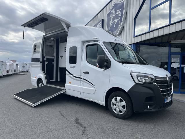 Horsebox HGV Barbot master 2021 Used