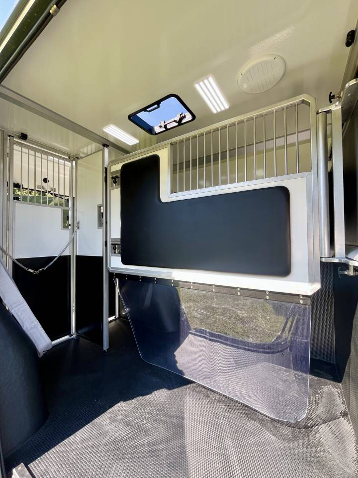 Horsebox HGV AKX  2026 New