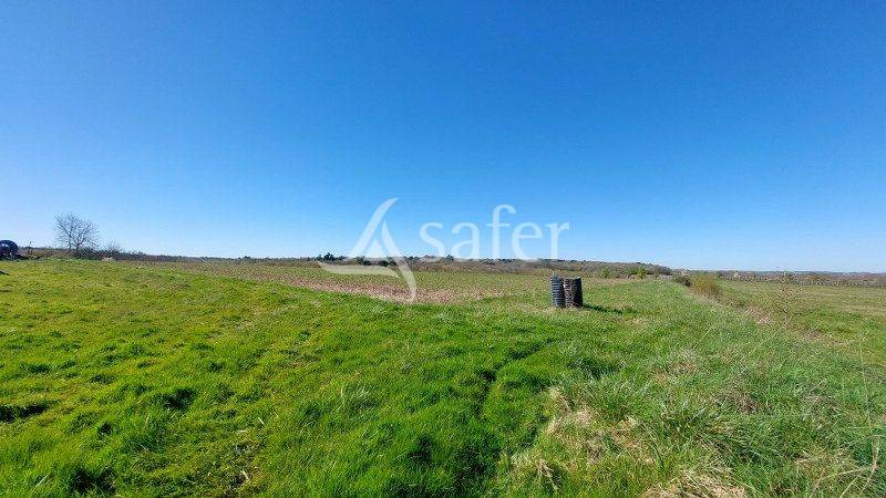 Other country property  Gironde