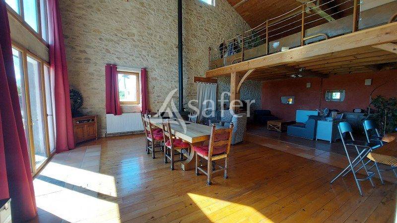 Other country property  Gironde