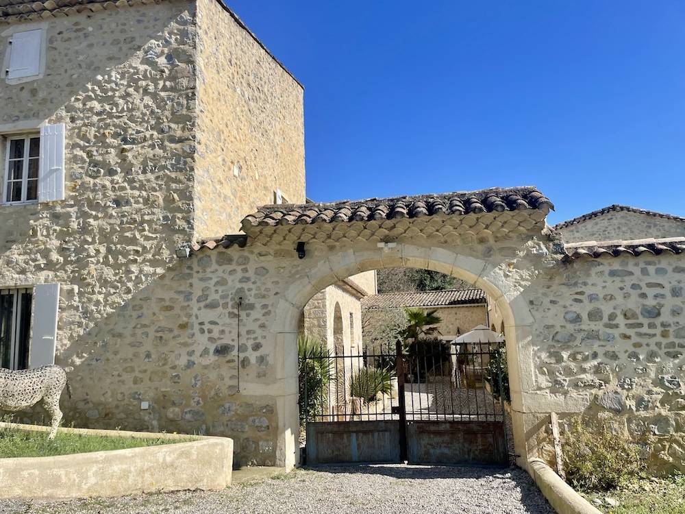 Luxurious equestrian property  Dr&ocirc;me