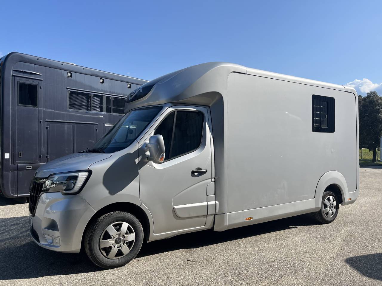 Horsebox HGV STX  2021 Used