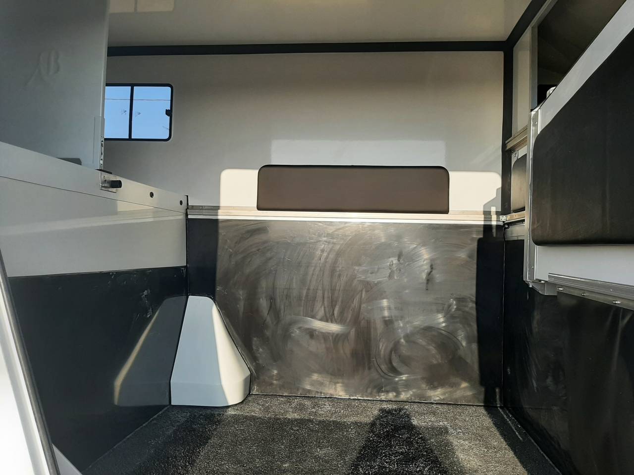 Horsebox HGV Renault Master 2022 Used