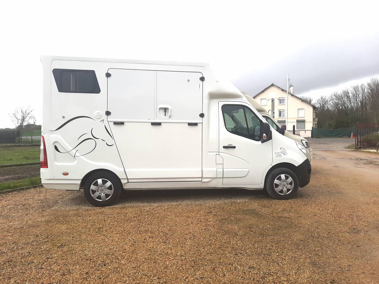 Horsebox HGV Renault Master 2018 Used
