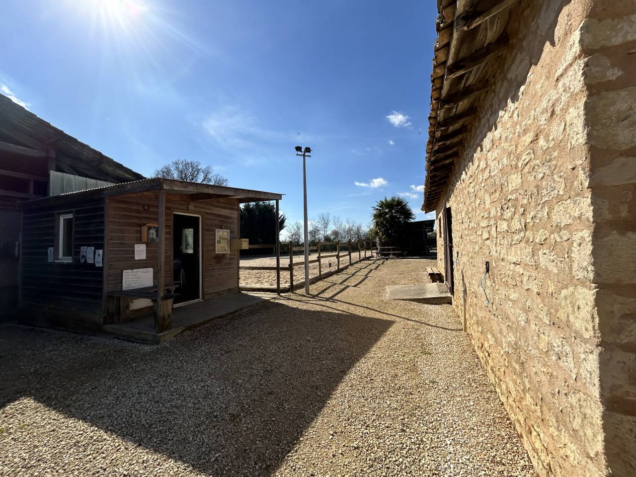 Riding school  Deux-S&egrave;vres