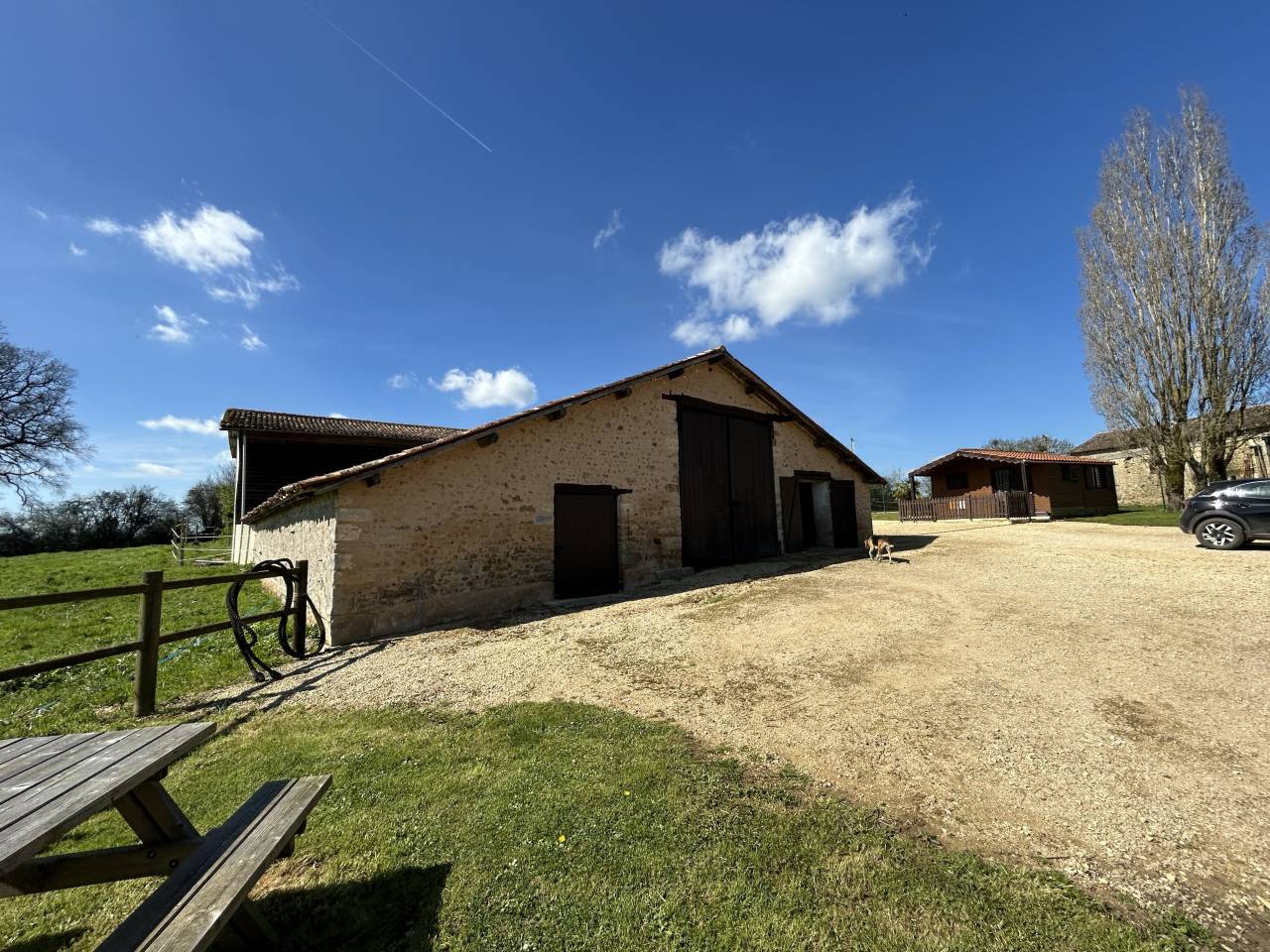 Riding school  Deux-S&egrave;vres