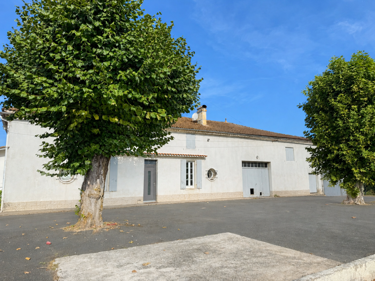 Equestrian property  Gironde
