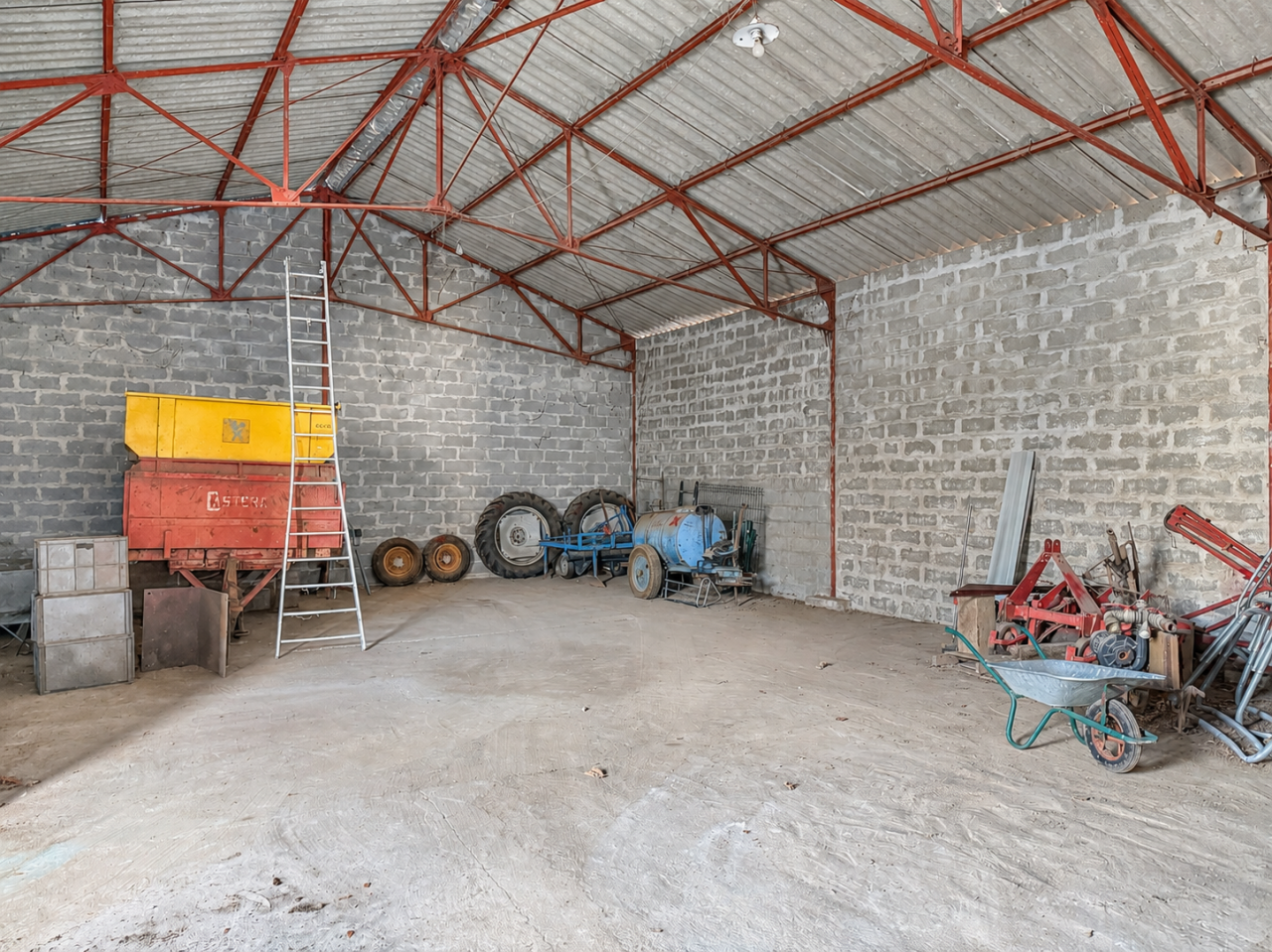 Equestrian property  Gironde