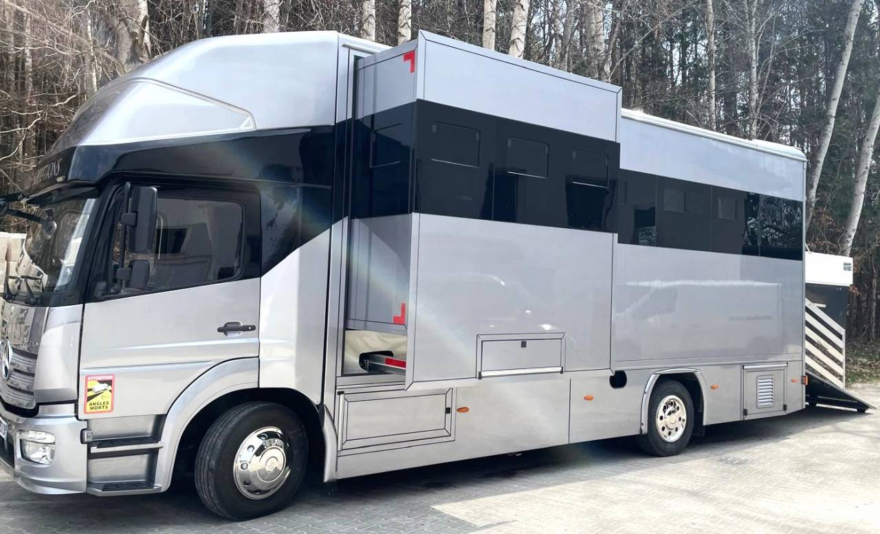 Horsebox NON-HGV Mercedes MERCEDES-BENZ 0 Used