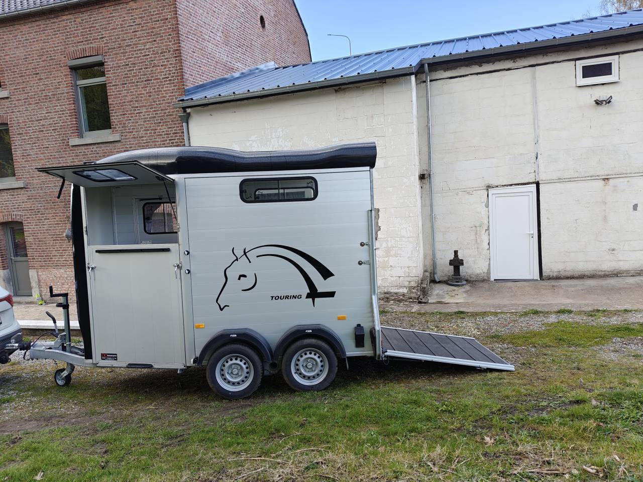Horse trailer Cheval Liberte Touring ONE 1,5 Stalls 2025 Used