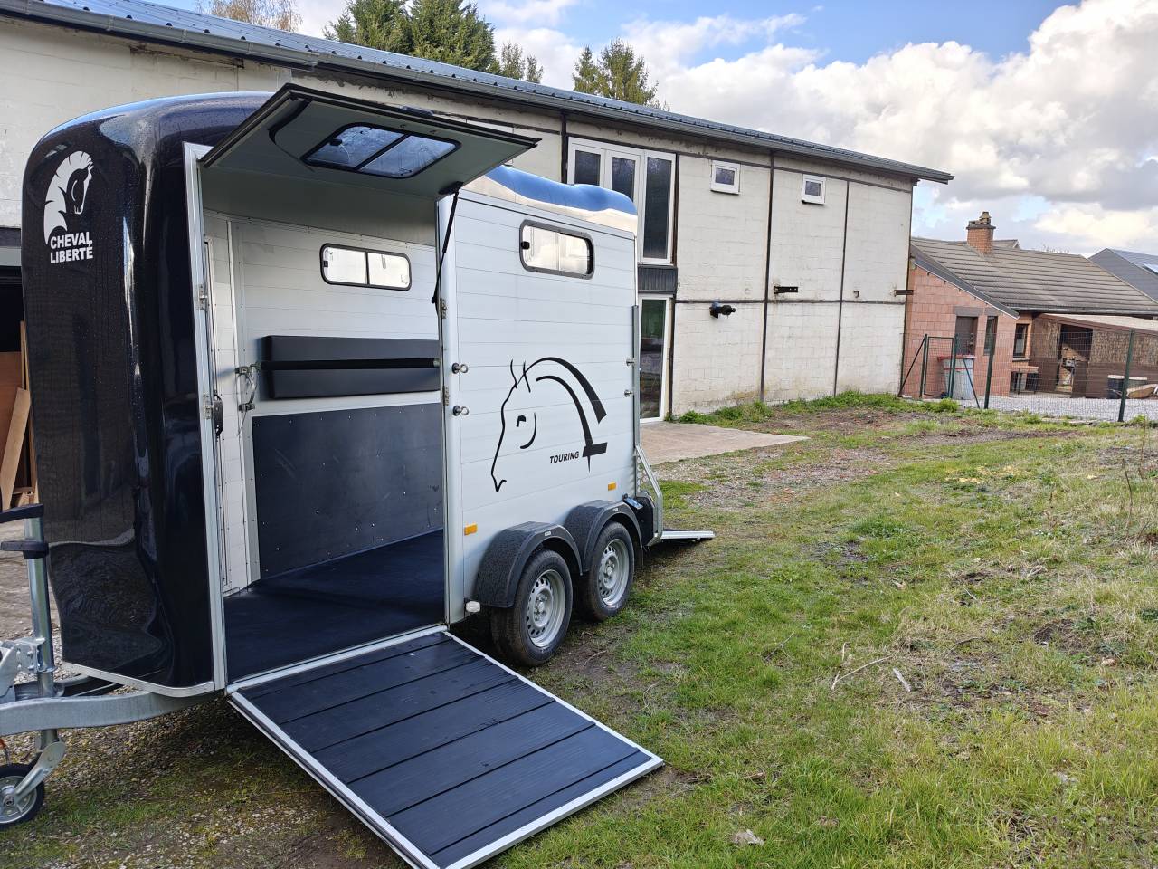 Horse trailer Cheval Liberte Touring ONE 1,5 Stalls 2025 Used