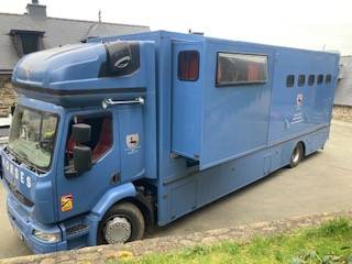 Horsebox NON-HGV Renault 44HH1 2011 Used
