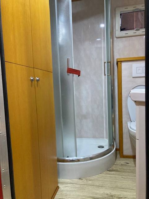 Horsebox NON-HGV Renault 44HH1 2011 Used