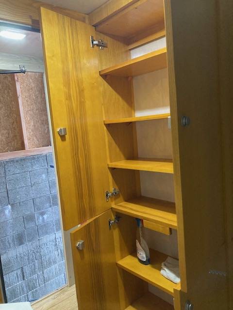 Horsebox NON-HGV Renault 44HH1 2011 Used