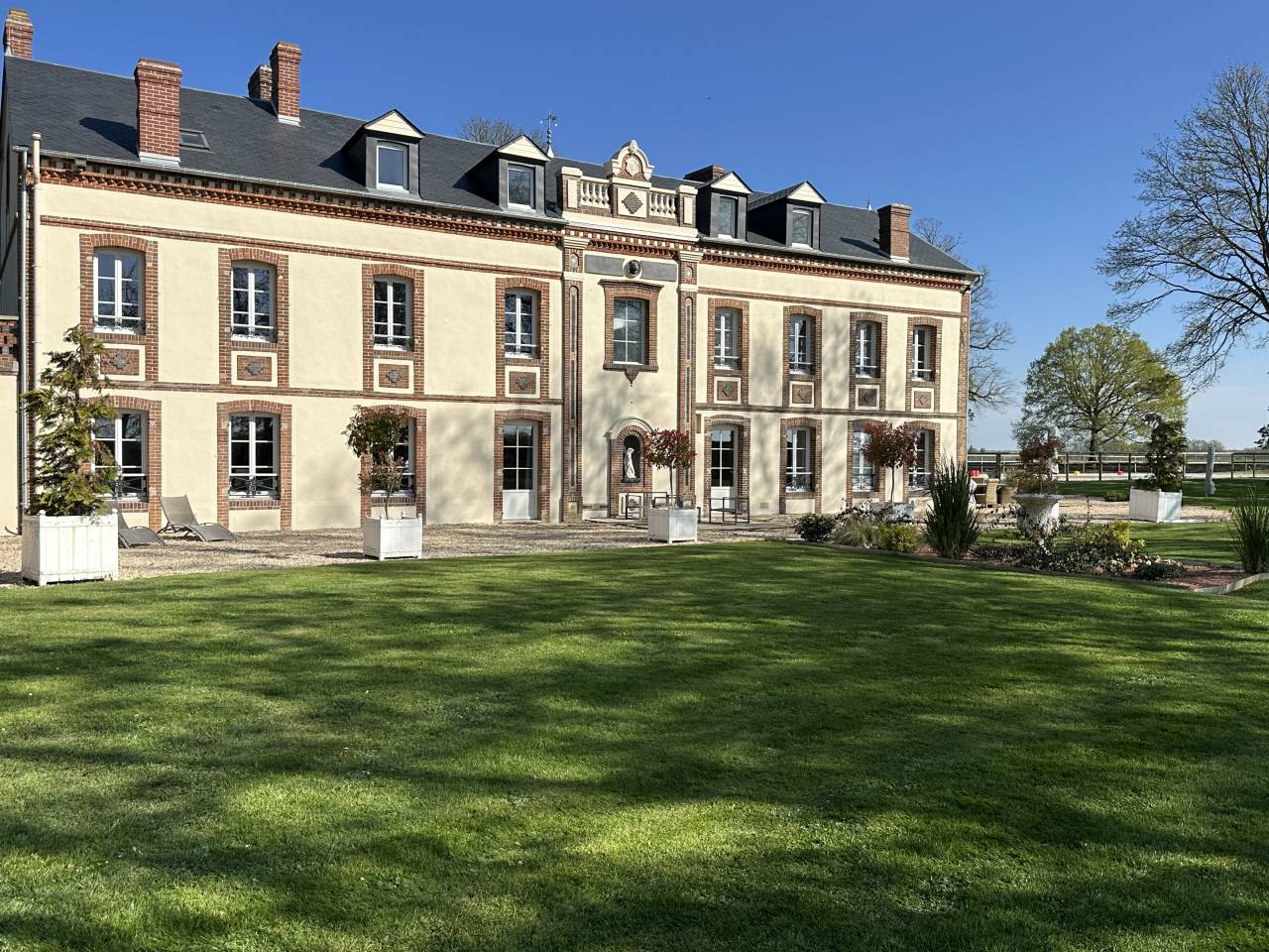 Luxurious equestrian property  Eure