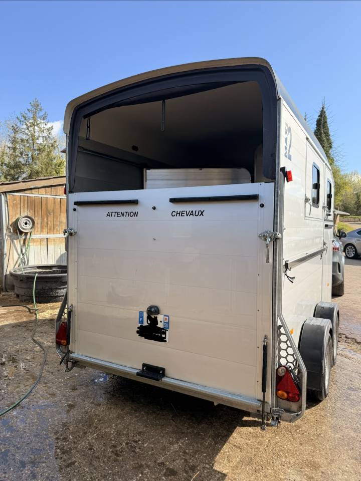 Horse trailer Cheval Liberte Maxi 2 2 Stalls 2021 Used